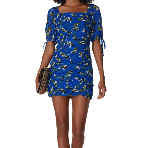 Moon River Floral Ruched Minidress - Picture 1 of 4